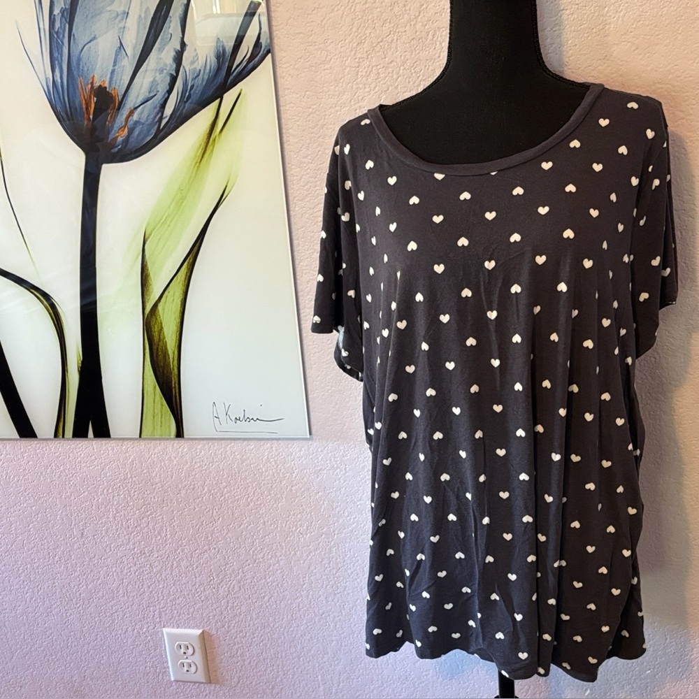 Torrid women’s heart shirt size 3X